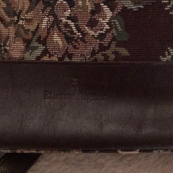 Vintage Etienne Aigner tapestry handbag - Picture 2 of 5